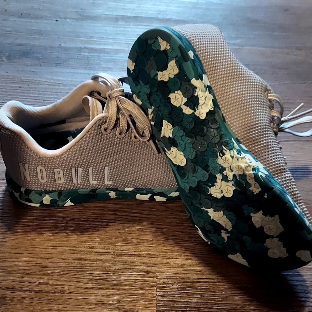 NOBULL Gray and Blue Camo Size 6